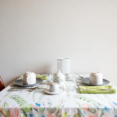 Acero Rosso مونكالفو