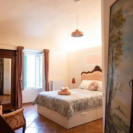 بيت ضيافة Acero Rosso