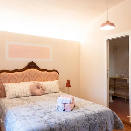 بيت ضيافة Acero Rosso مونكالفو