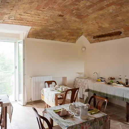 Acero Rosso Guest house *